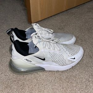 Nike AIRMAX270.